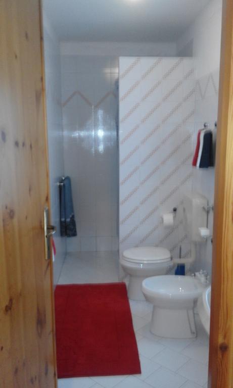 Casa Ramonda Guest House Neive Room photo